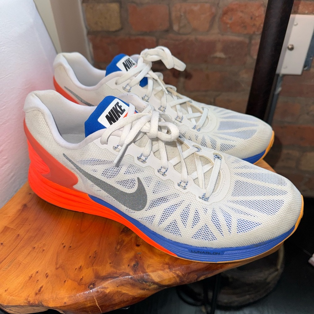 Nike Men's LunarGlide 6 Running Shoes - Picture 2 of 7